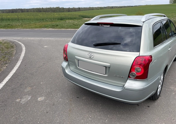 Toyota Avensis cena 19900 przebieg: 208000, rok produkcji 2008 z Nidzica małe 352